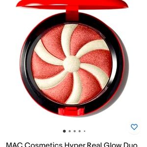 MAC Cosmetics Hyper Real Glow Duo -- Fortune Teller/Blizzard Wizard